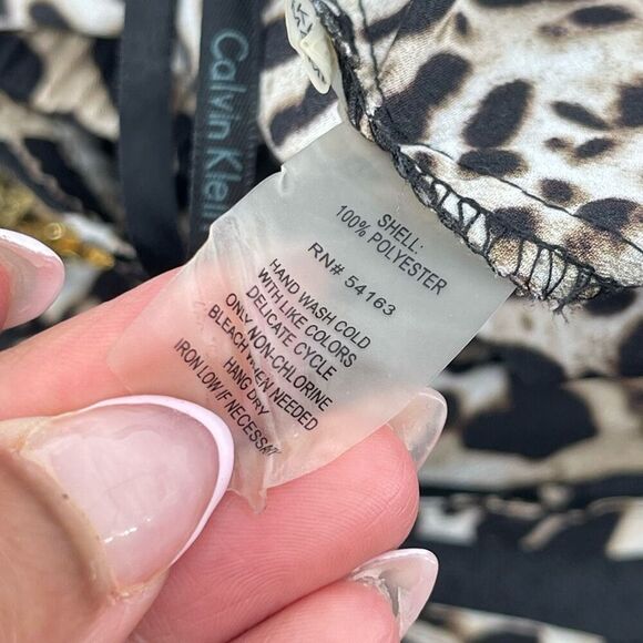 Calvin Klein Women’s Leopard Jogger Pants – Large, Drawstring Waist, Zip Pockets - Picture 13 of 15